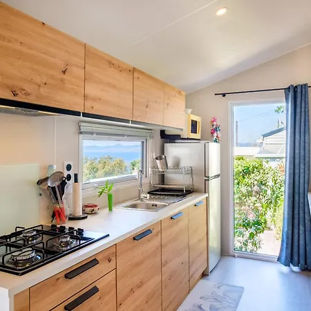 Mobil-home Baia בית נופש *